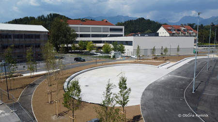 Nove zunanje športne površine med šolama (18)